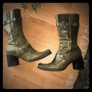 Green Boots Indigo from Clarks. Size 9 women’s